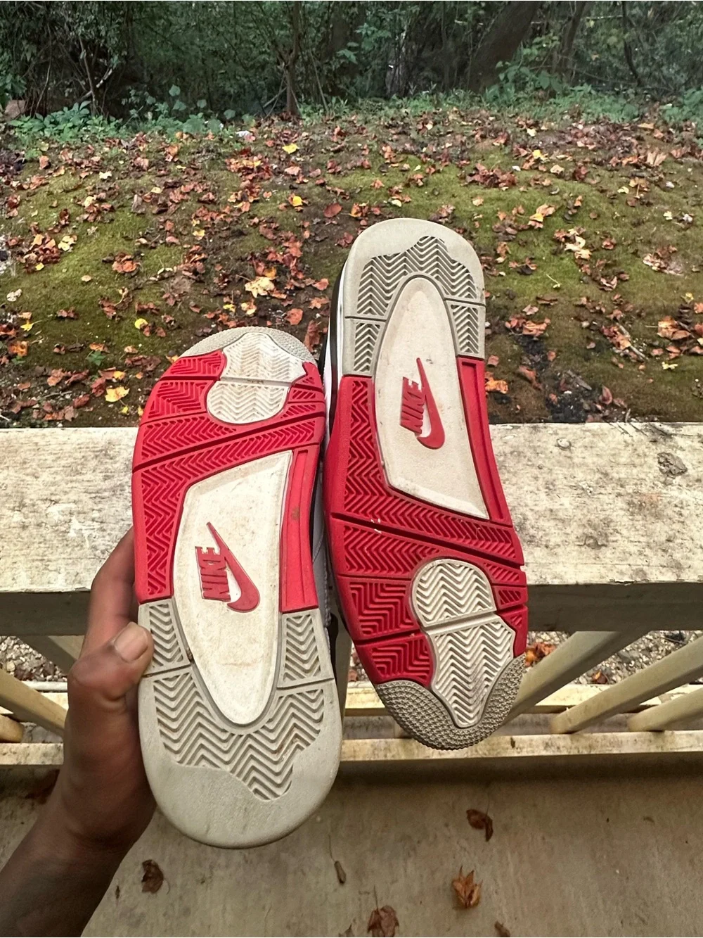 Jordan 4 “Fire Red”